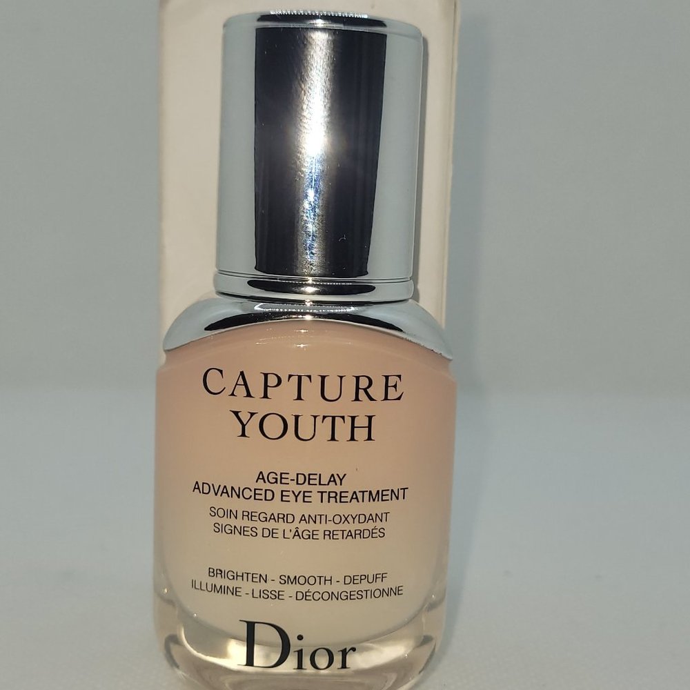 CHRISTIAN DIOR